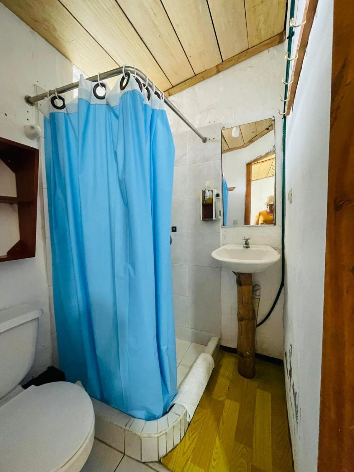 Hostal Darwin Puerto Ayora  Eksteriør billede